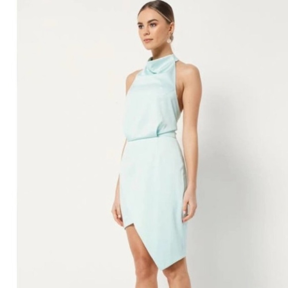 Elliatt Camo Asymmetric Satin Cocktail Dress size large Seafoam Green